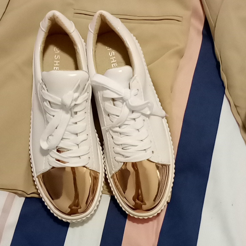 SheIn sneakers